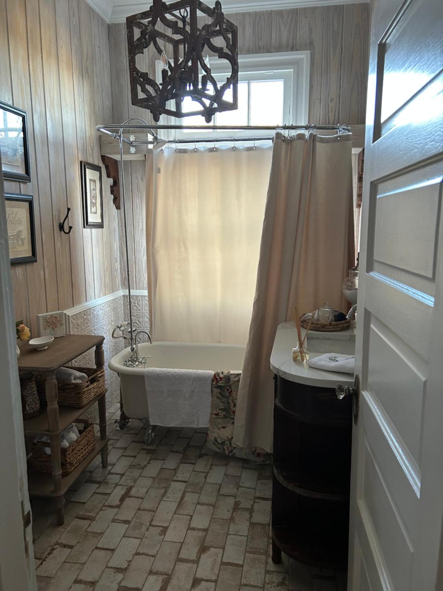 Jenny'S Downtown Hideaway Bed And Breakfast Laurel Exterior foto